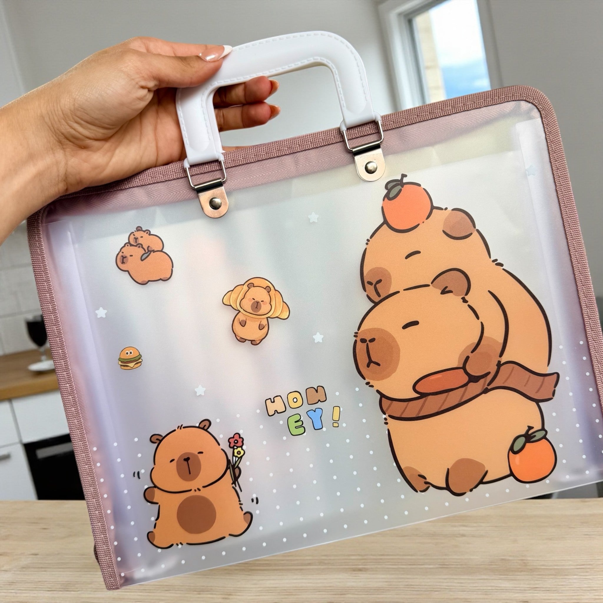 Carpeta con Manilla Capybara