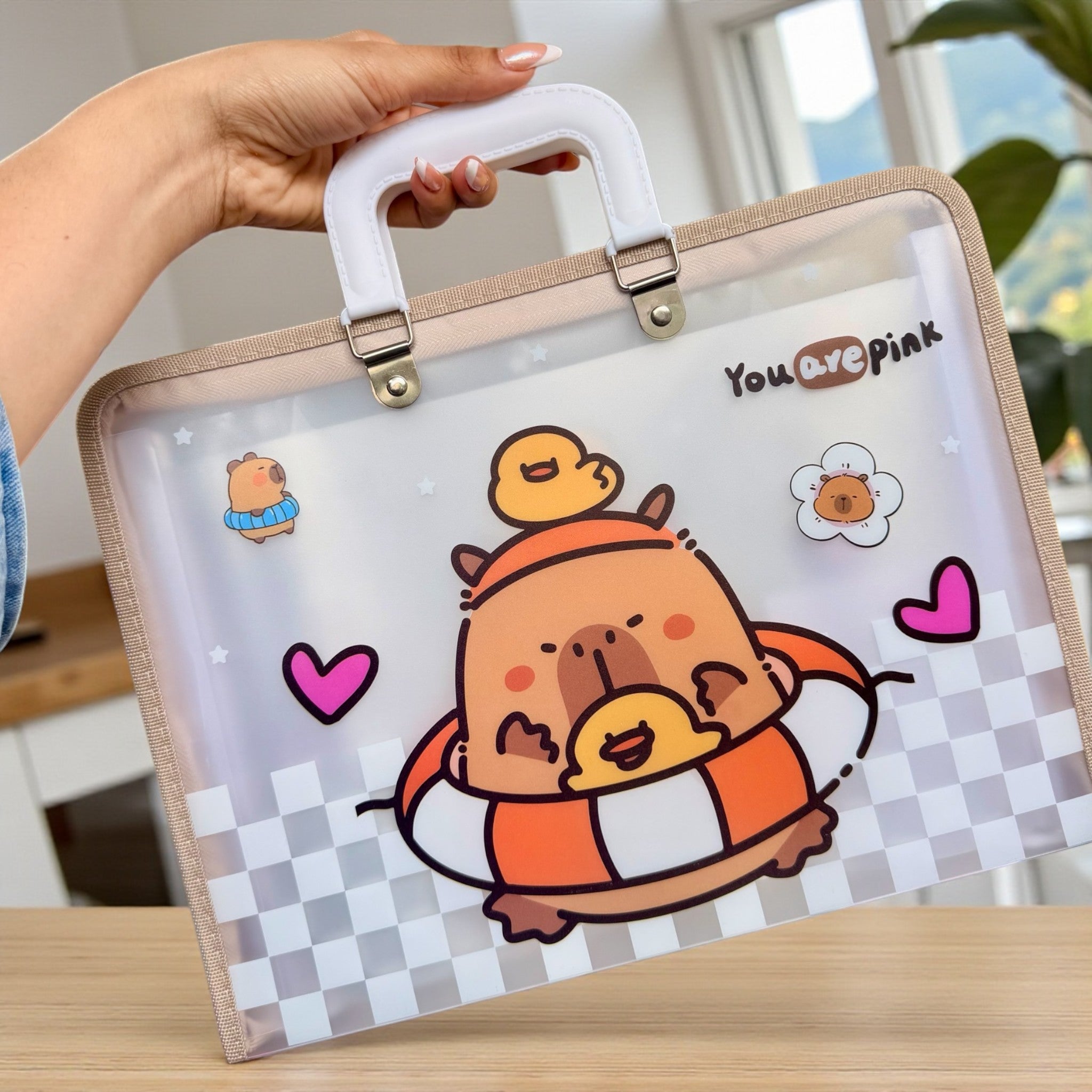 Carpeta con Manilla Capybara