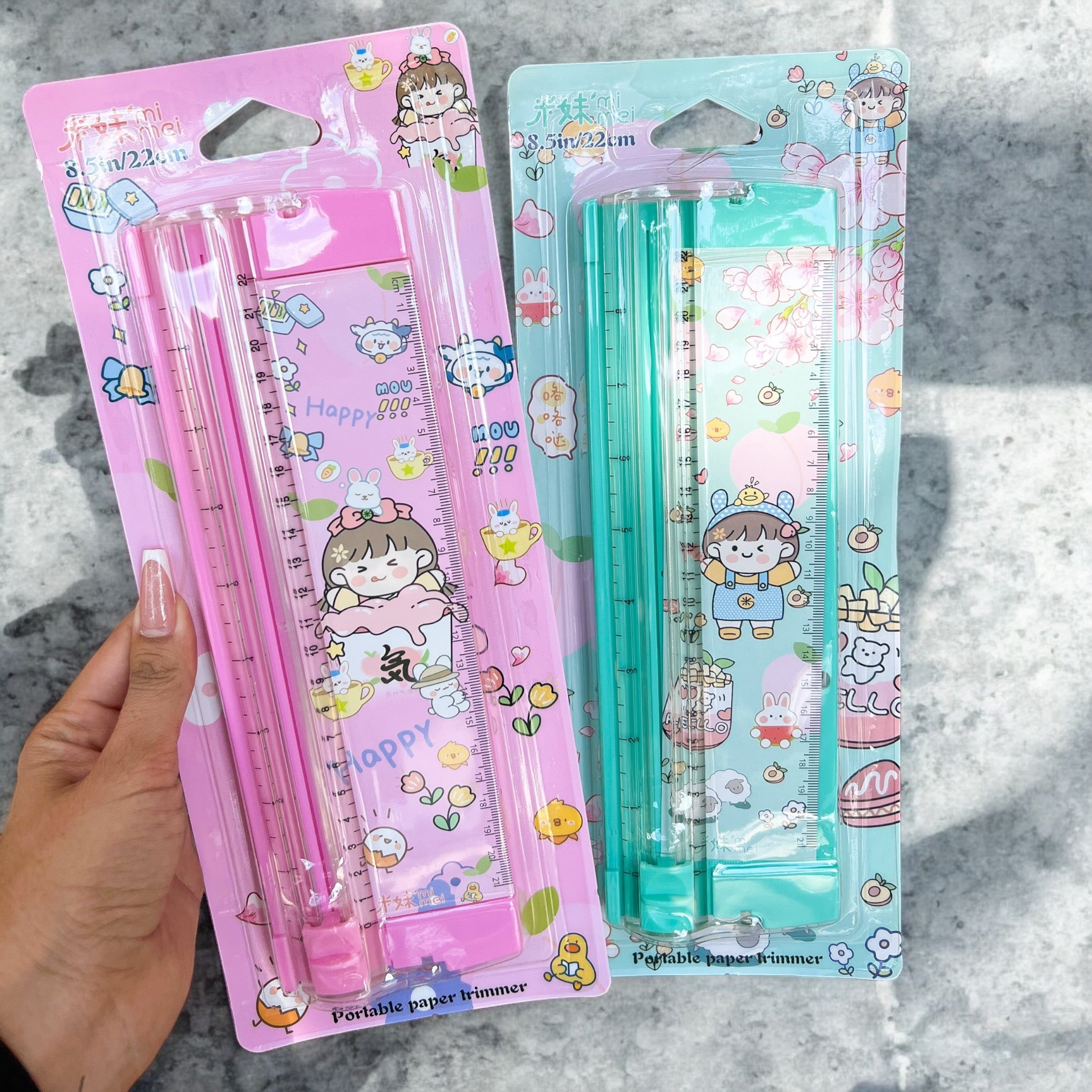 Guillotina con Regla Muñequita 22 cm