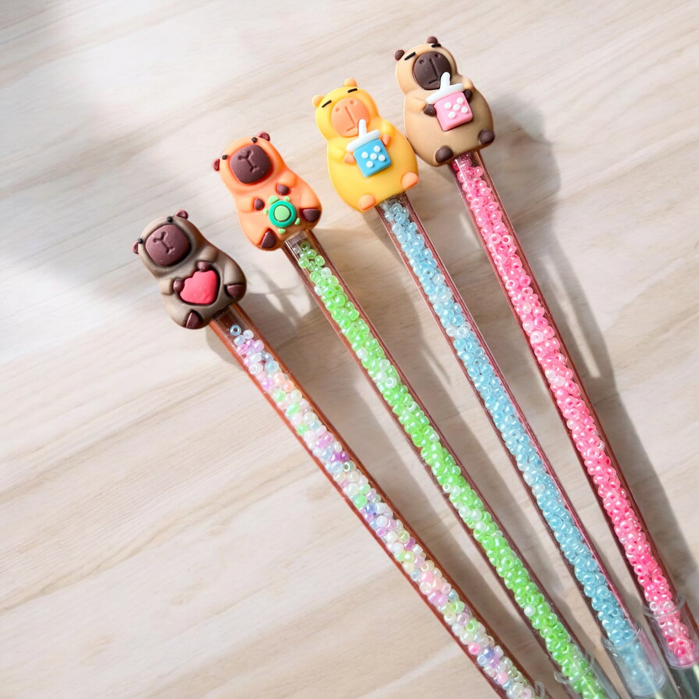 Lápiz Infinito Capybara Confeti