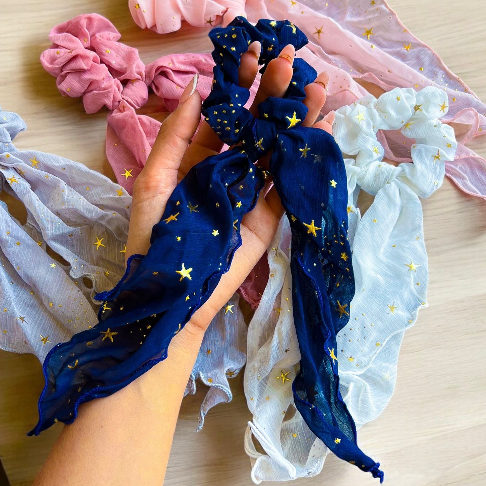 Moña Estrella Dorada