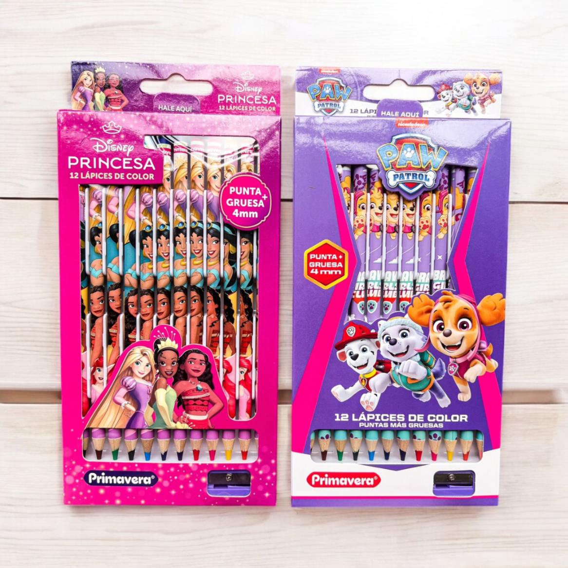 Colores personajes niña x12