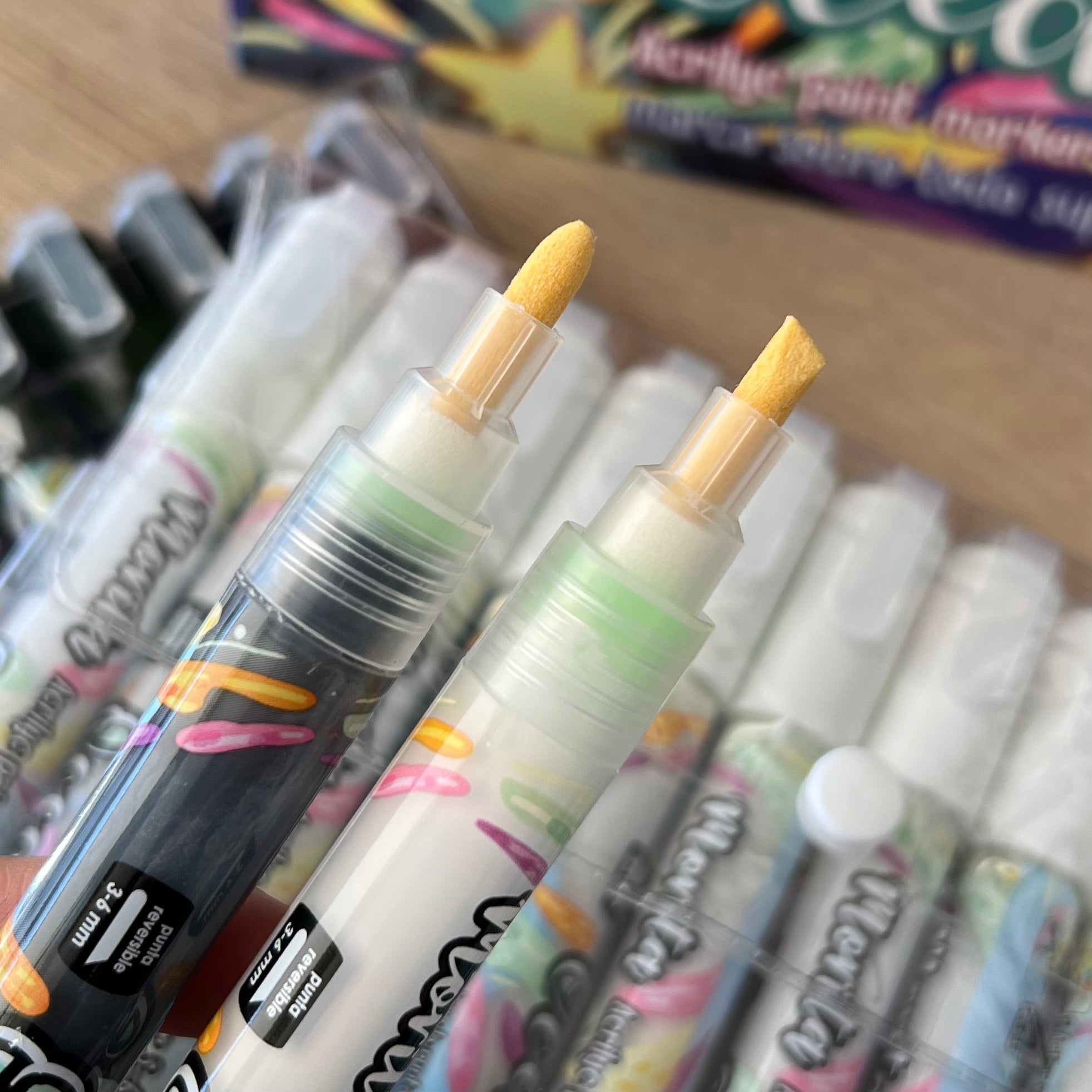 Acrylic Ocean Morita x28