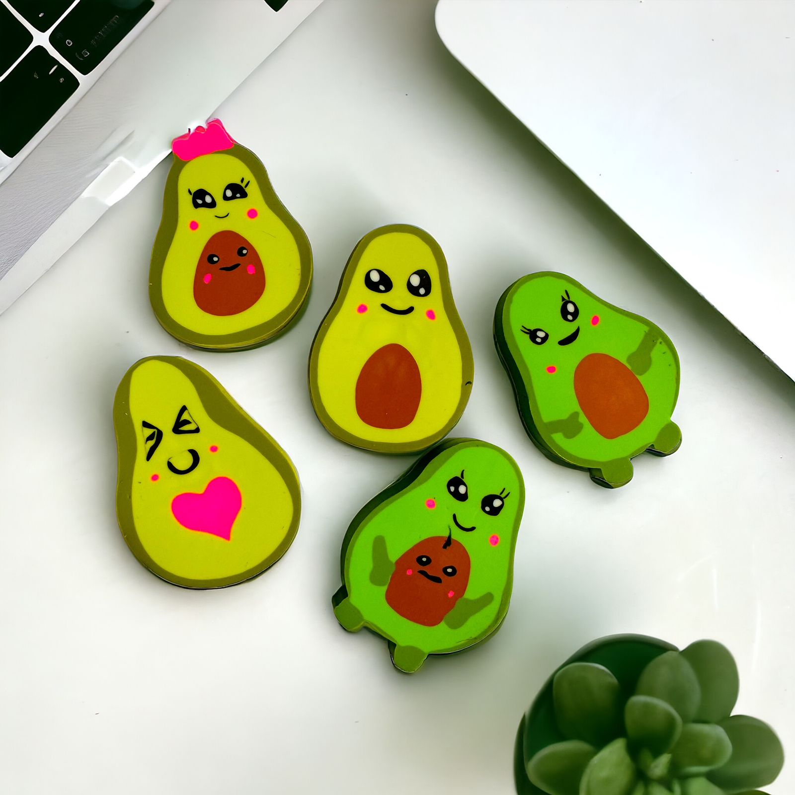 Borrador Plano Aguacate Kawaii