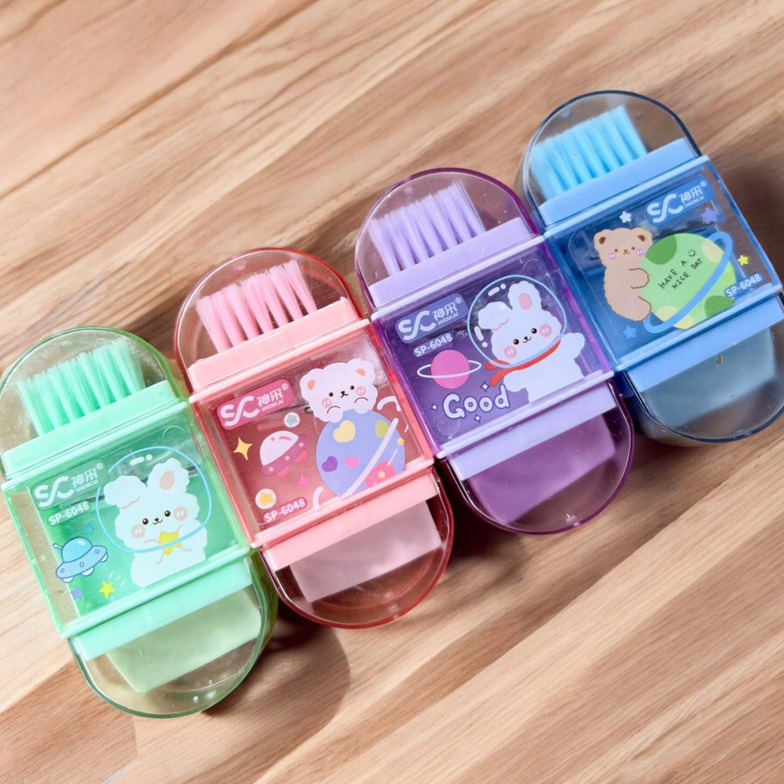 Borrador y Sacapuntas con Escobilla Animalitos