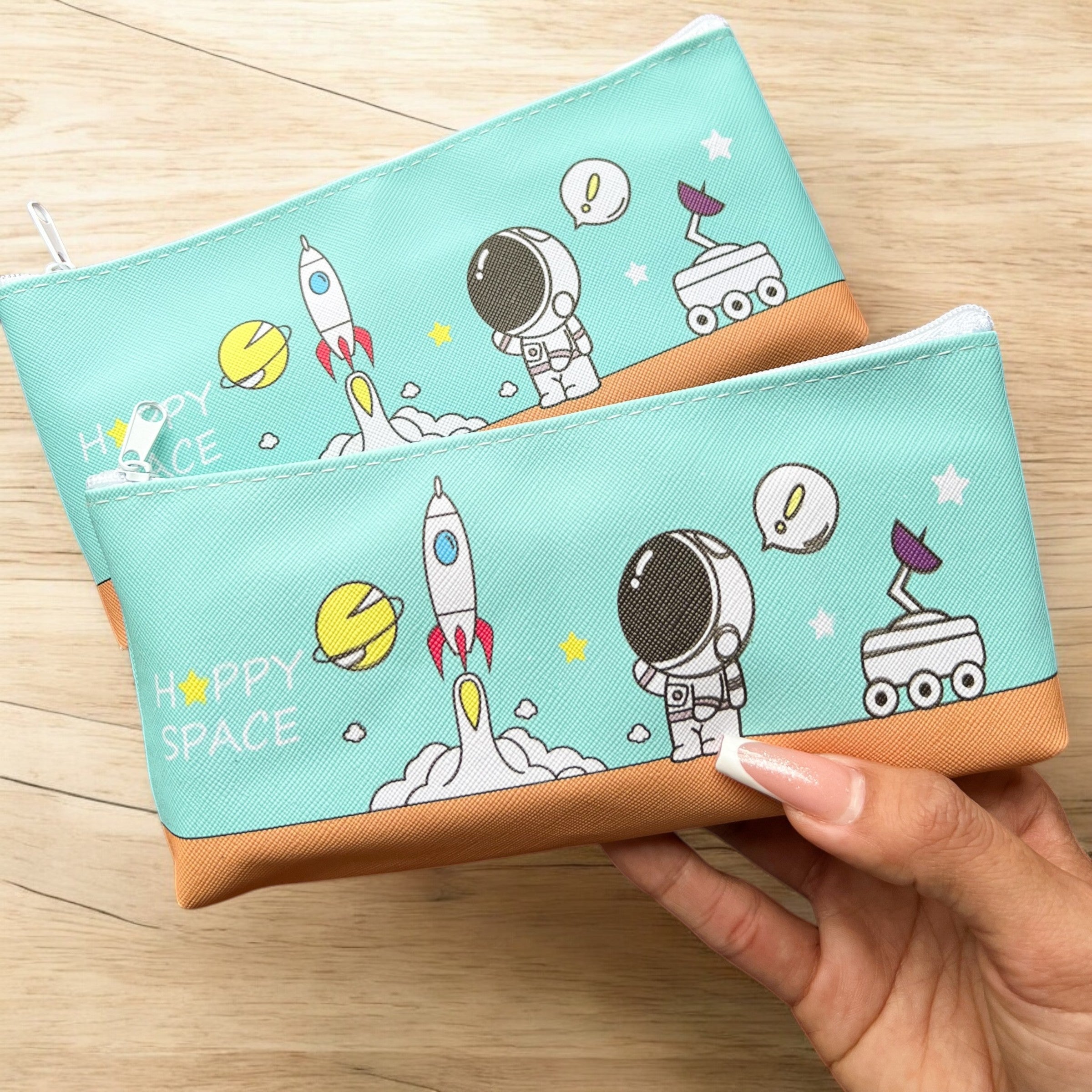 Cartuchera Astronauta Kawaii