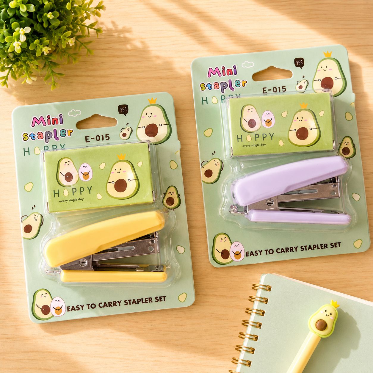 Kit Mini Grapadora y Grapas Aguacate