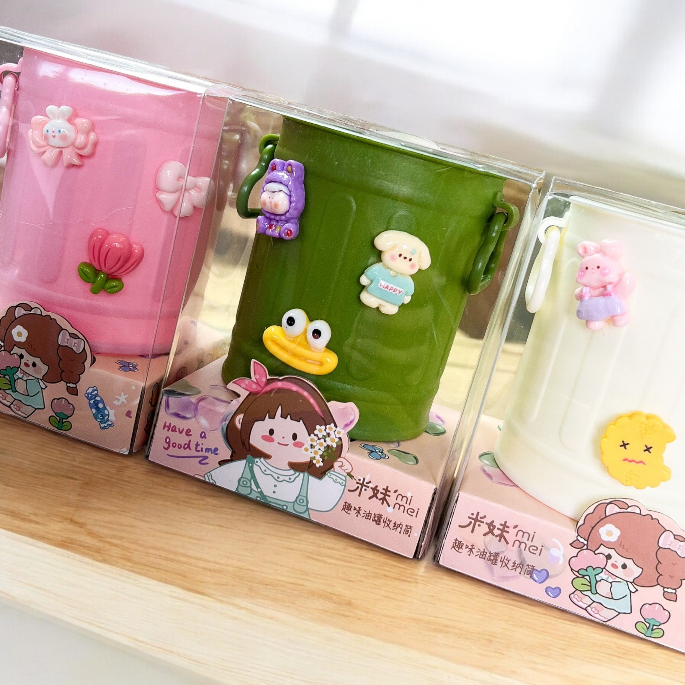 Portalápices con Pines Kawaii