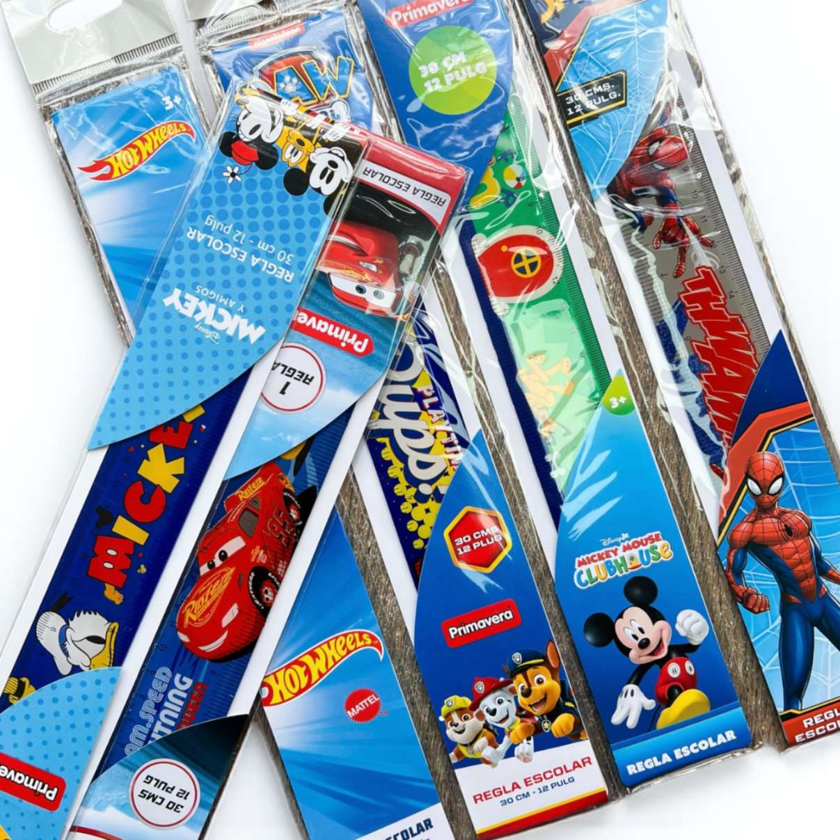 Regla de Personajes Niño