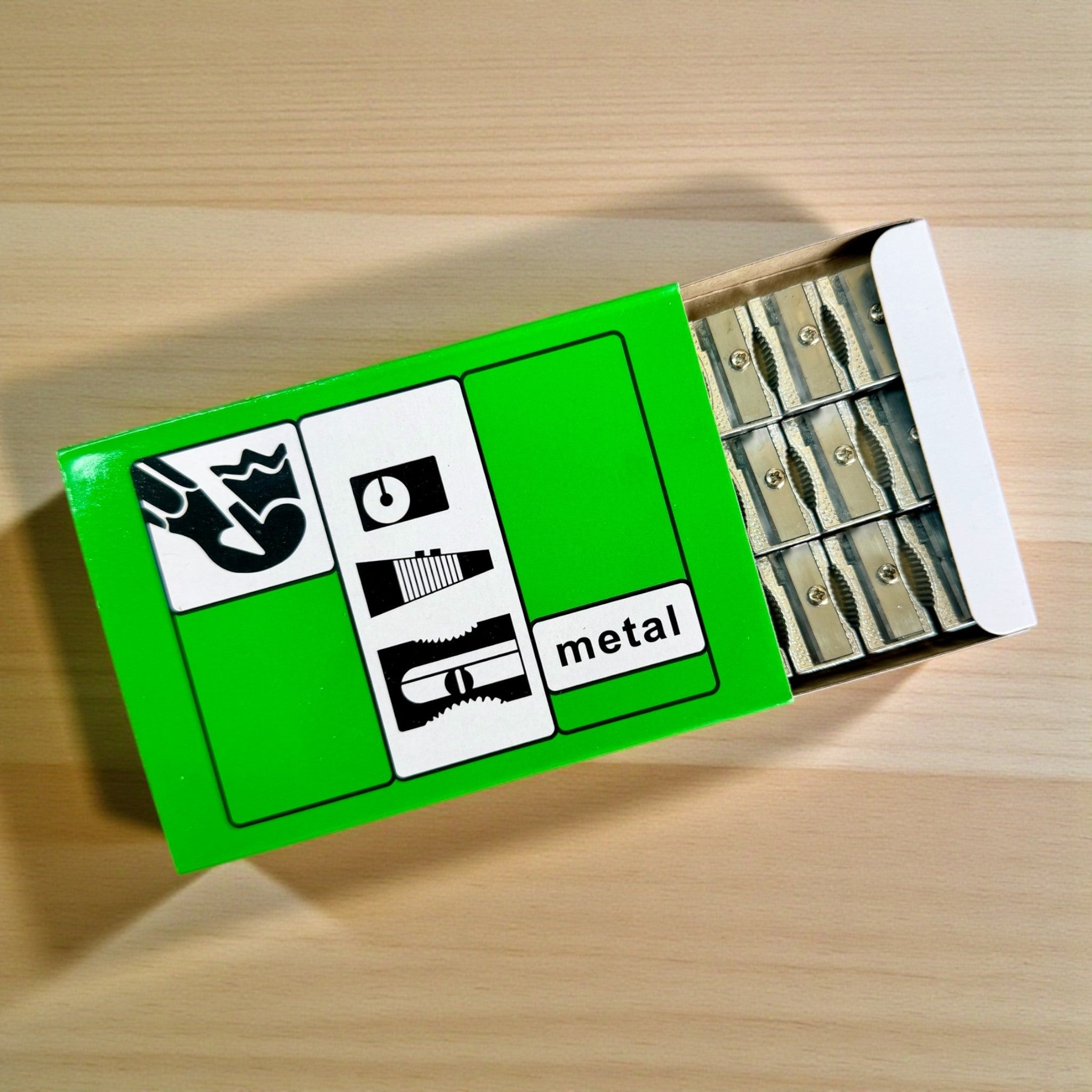 Sacapuntas de Hierro Caja x24